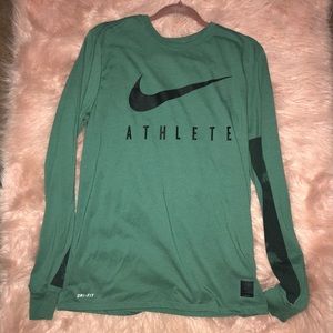 Green long sleeve Nike T-shirt